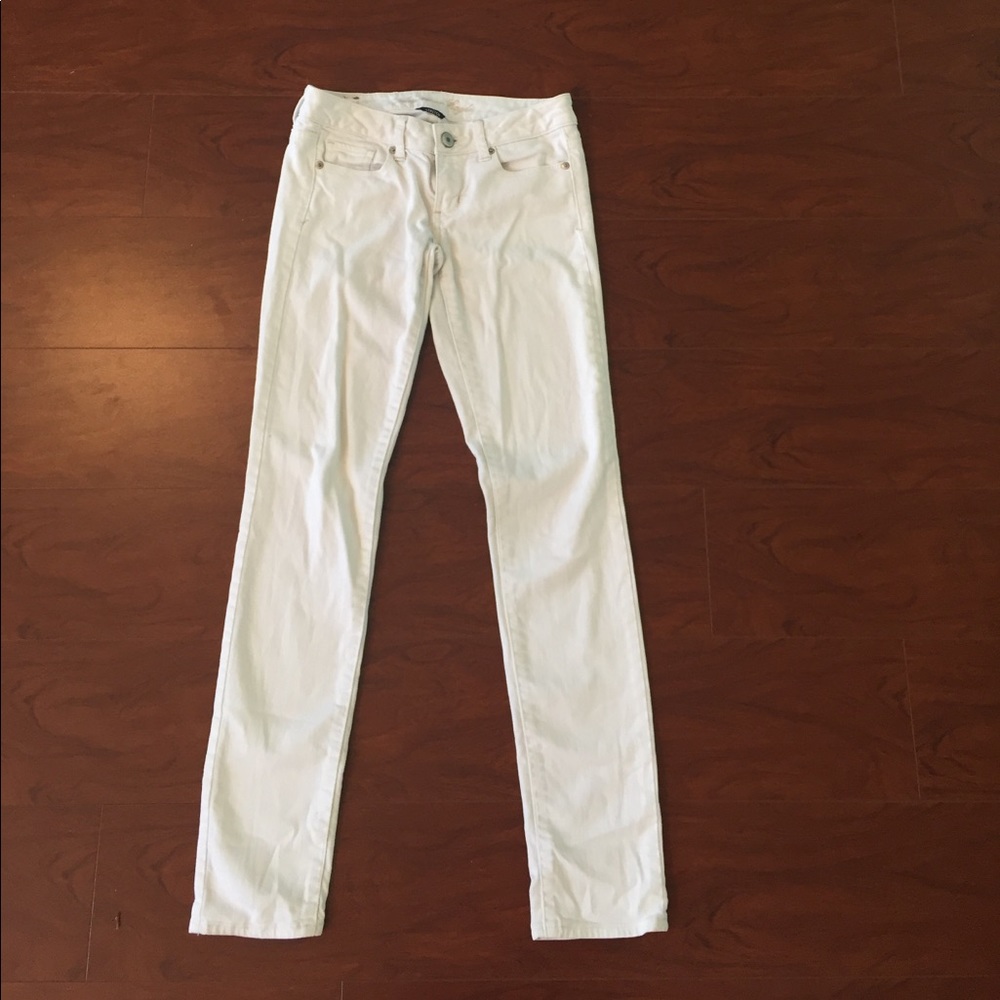 American Eagle White Jeans