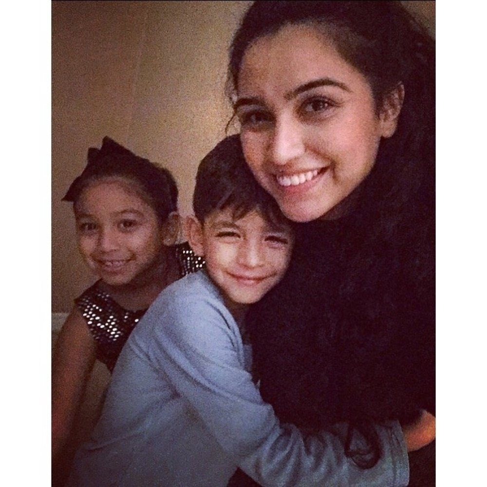 Meet your Posher, Elizabeth