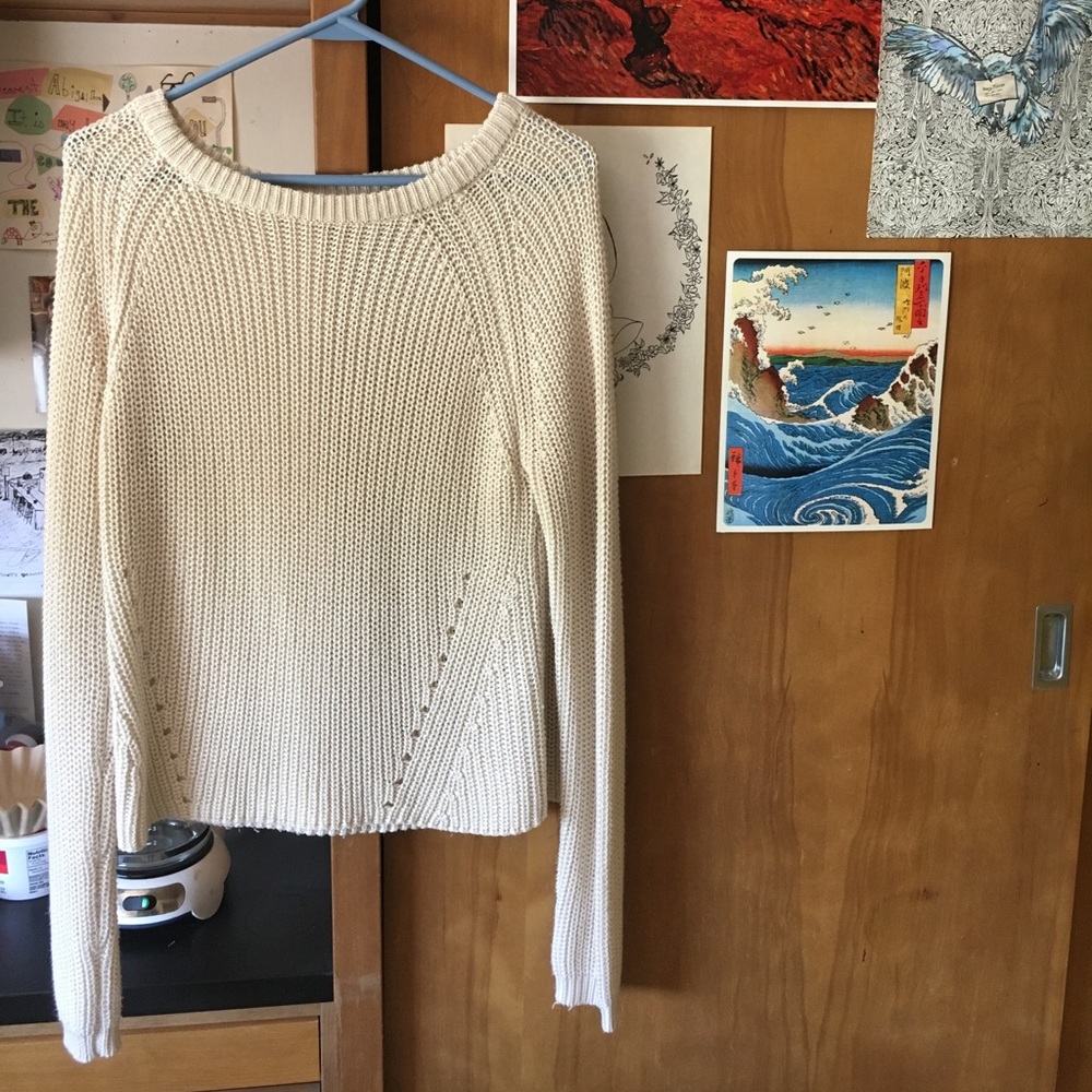Crop knit sweater