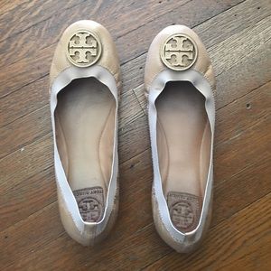 Tory Burch Caroline flat