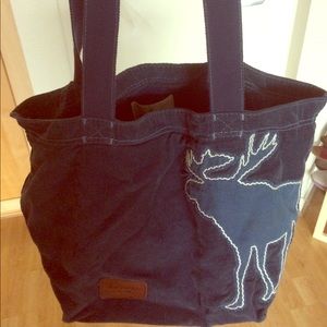 Dark Blue Ambercrombie Bag