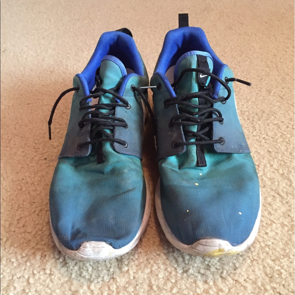 NIKE ROSHE RUN - Picture 2 of 3