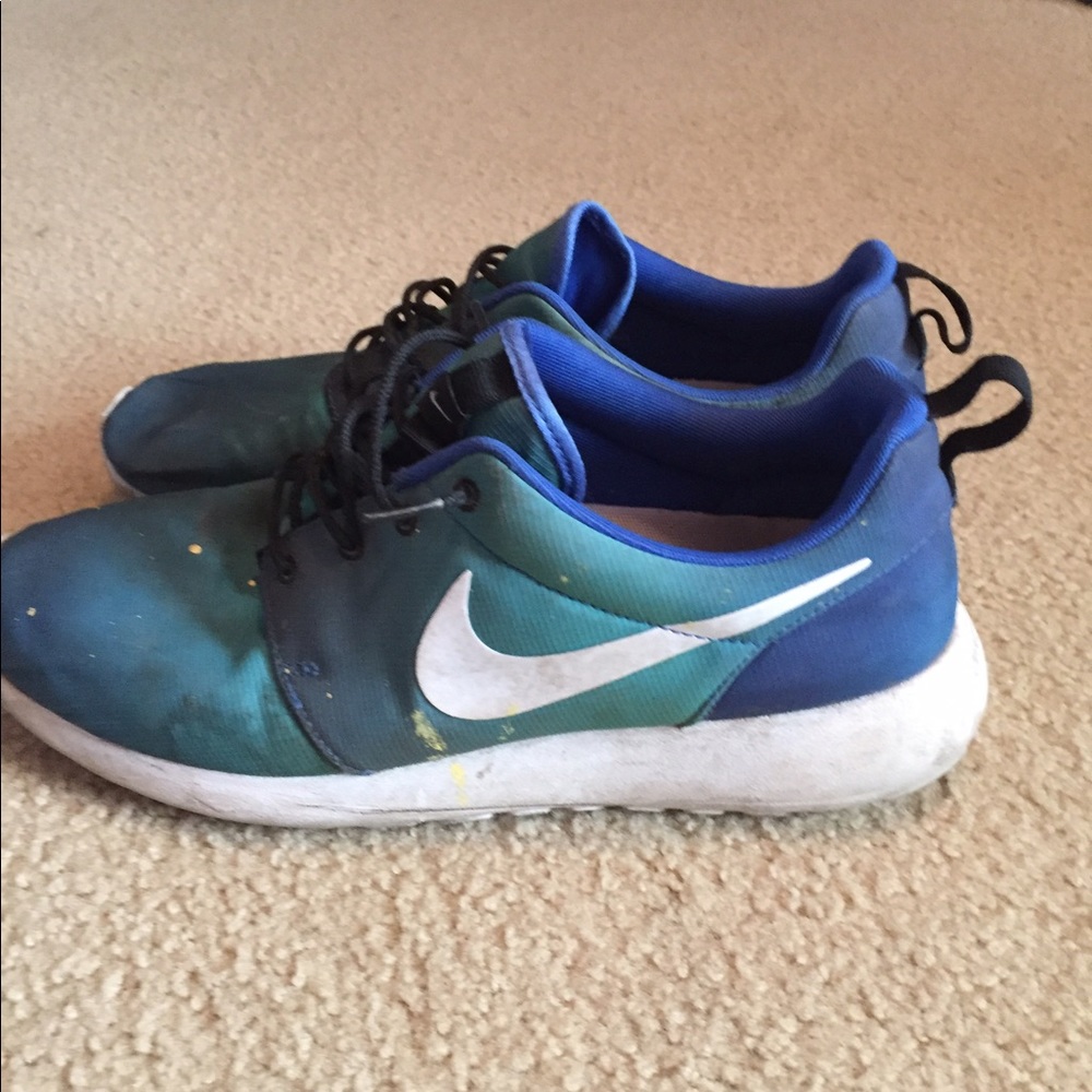 NIKE ROSHE RUN - Picture 3 of 3