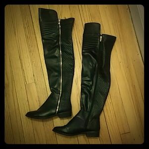 FREE GIFT WITH PURCHASE Over the knee boots
