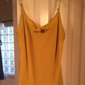 CAbi lined yellow cami tank.