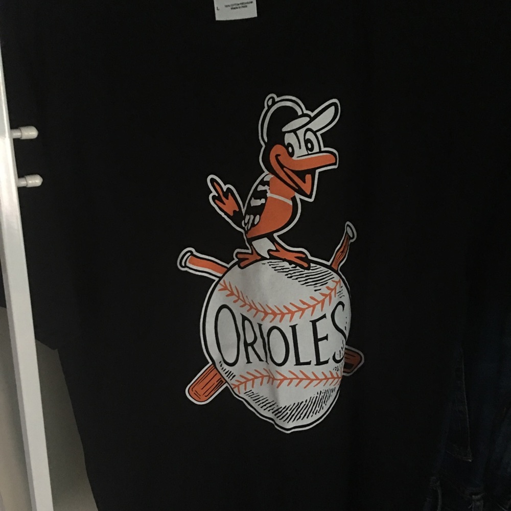 Baltimore orioles tee shirt men's large