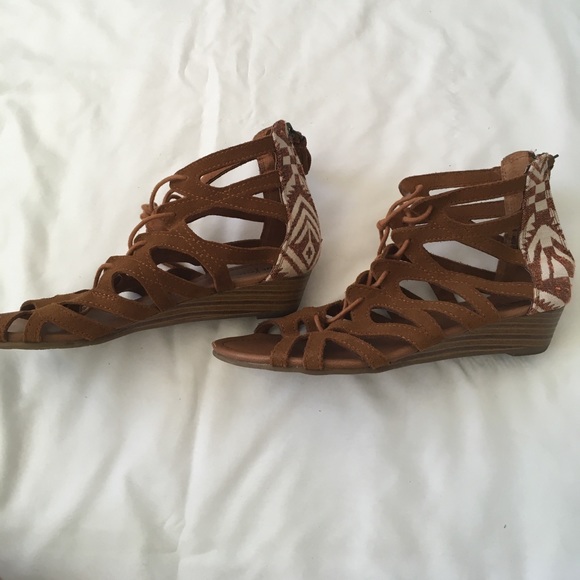 SOLD - Picture 2 of 5