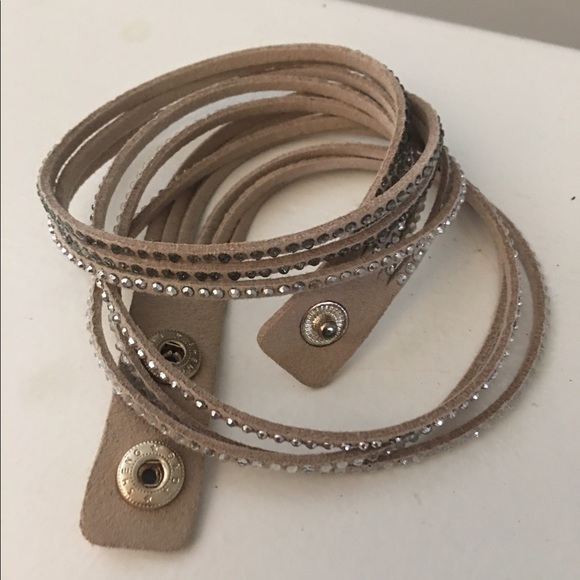 🎉HP🎉Rhinestone bracelet - Picture 3 of 4