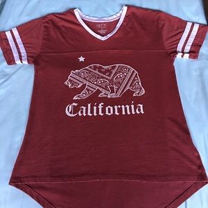 "California" Graphic Tee