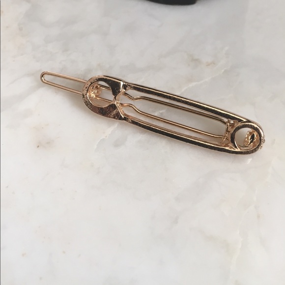 Safety Pin Hair clips /barrettes (two) - Picture 3 of 3