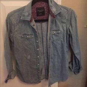 American eagle denim button up