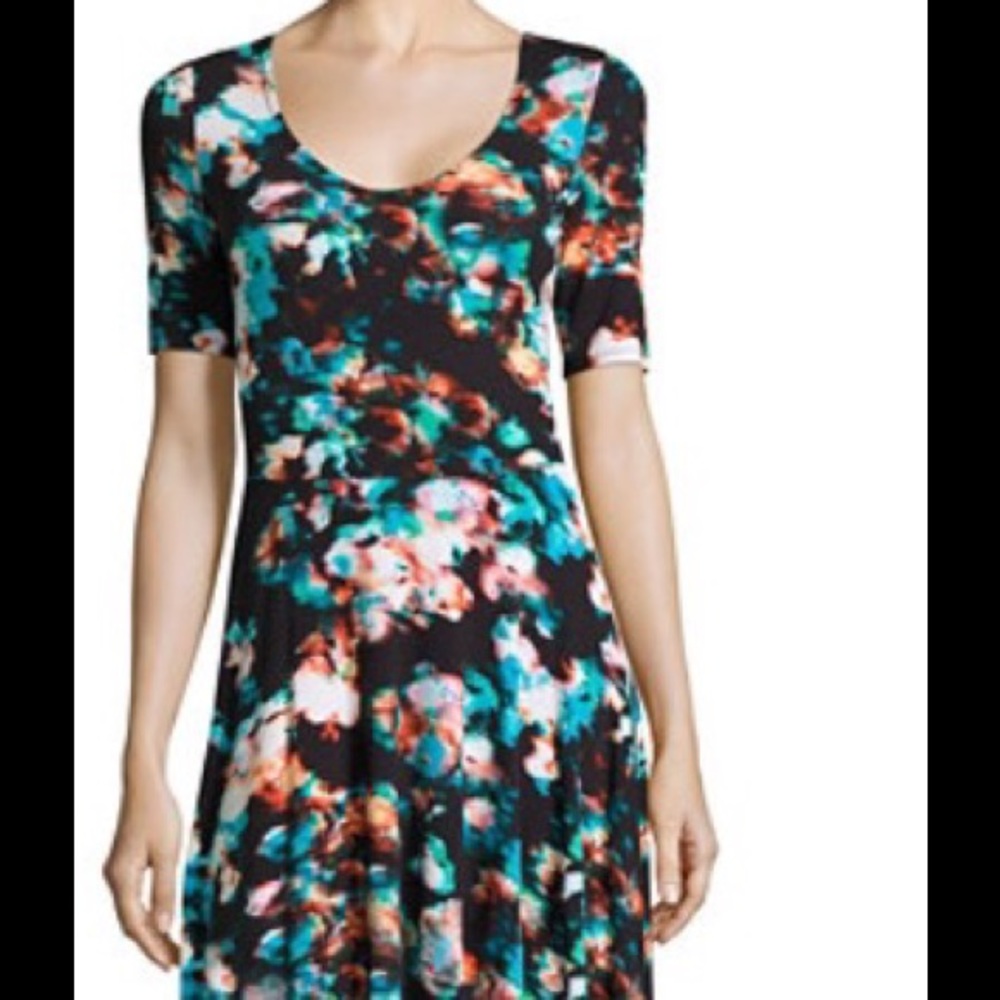 Fun & Flirty Skater Dress Size L 👗