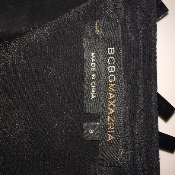 BCBG size 8 rectangular sequin mini skirt $249 - Picture 2 of 5