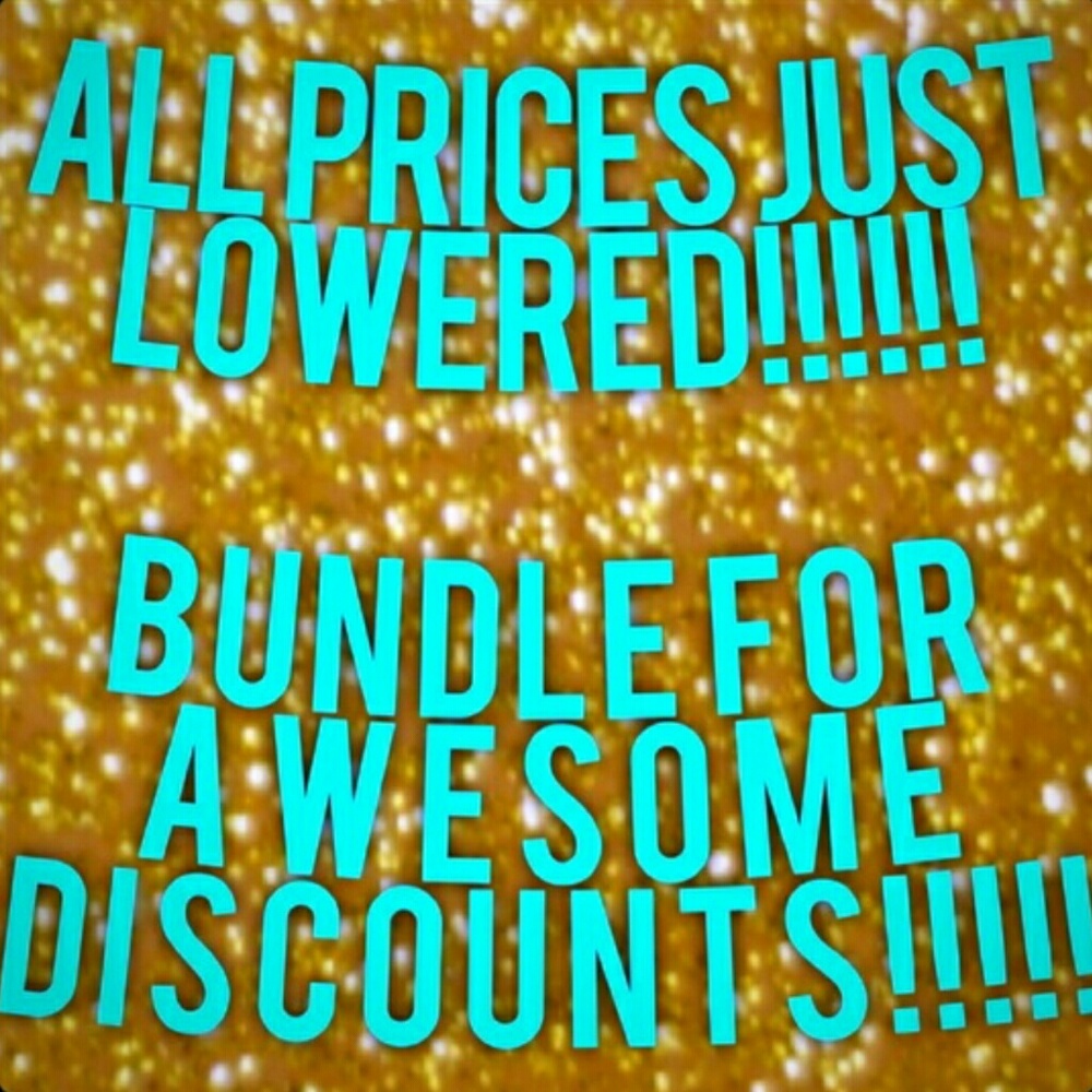 Lowering prices! Bundle && make offers! 🌻🌵