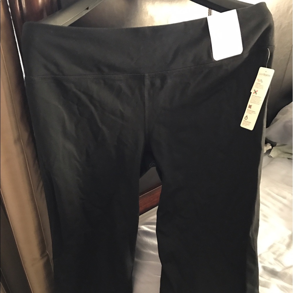 Gap GFlex boot cut Capri yoga pants in XL