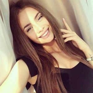 Meet your Posher, Lexi