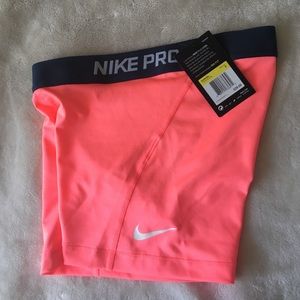 NWT, Nike pro shorts, size S
