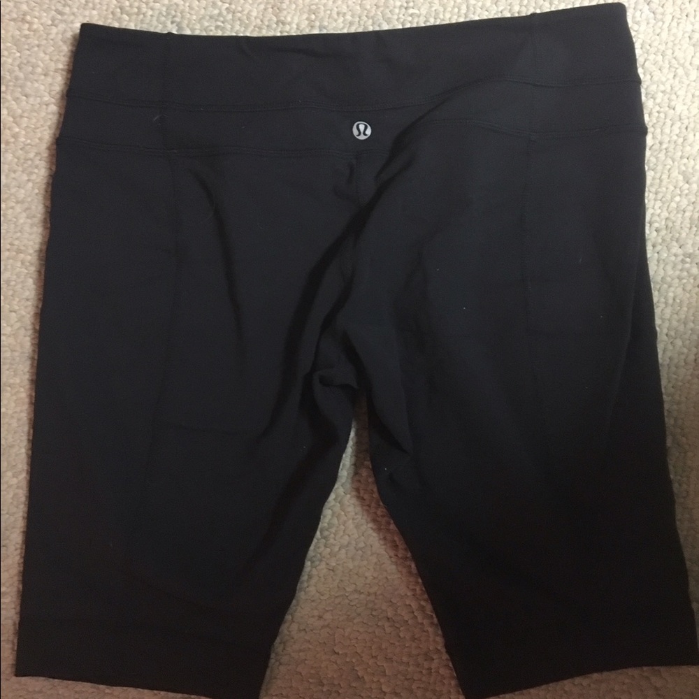 Lululemon reversible wunder under shorts
