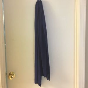 Multiple blue scarfs