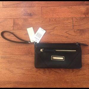 NWT Kenneth Cole Black and Gold Wallet/Wristlet