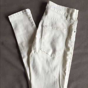 LF Car Mar White Skinny Jeans