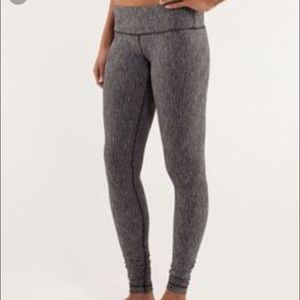 NWOT Lululemon Athletica Leggings