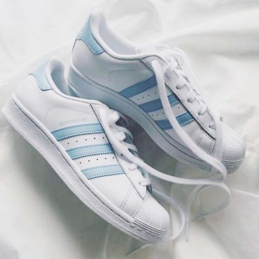 💙 Baby Blue stripped Adidas Ogs💙