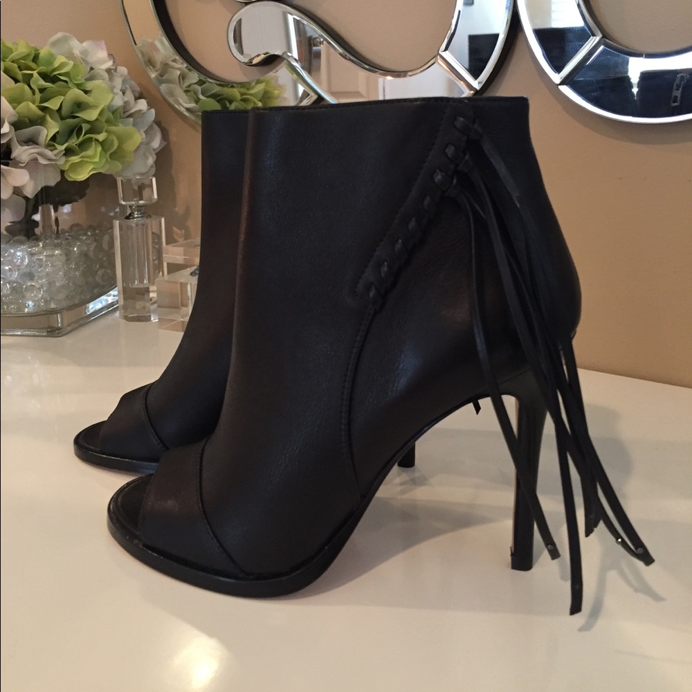 Coach Lolita Leather Booties Size 7