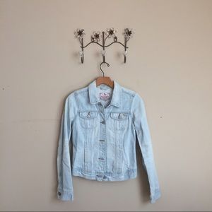 vintage abercrombie | light wash denim jacket
