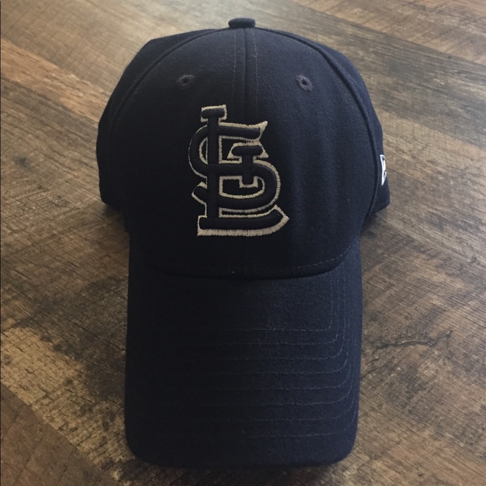 St Louis Cardinals Black Baseball Hat