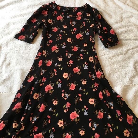 Forever 21 Women's Quarter Sleeve Floral Dress - Picture 1 of 3