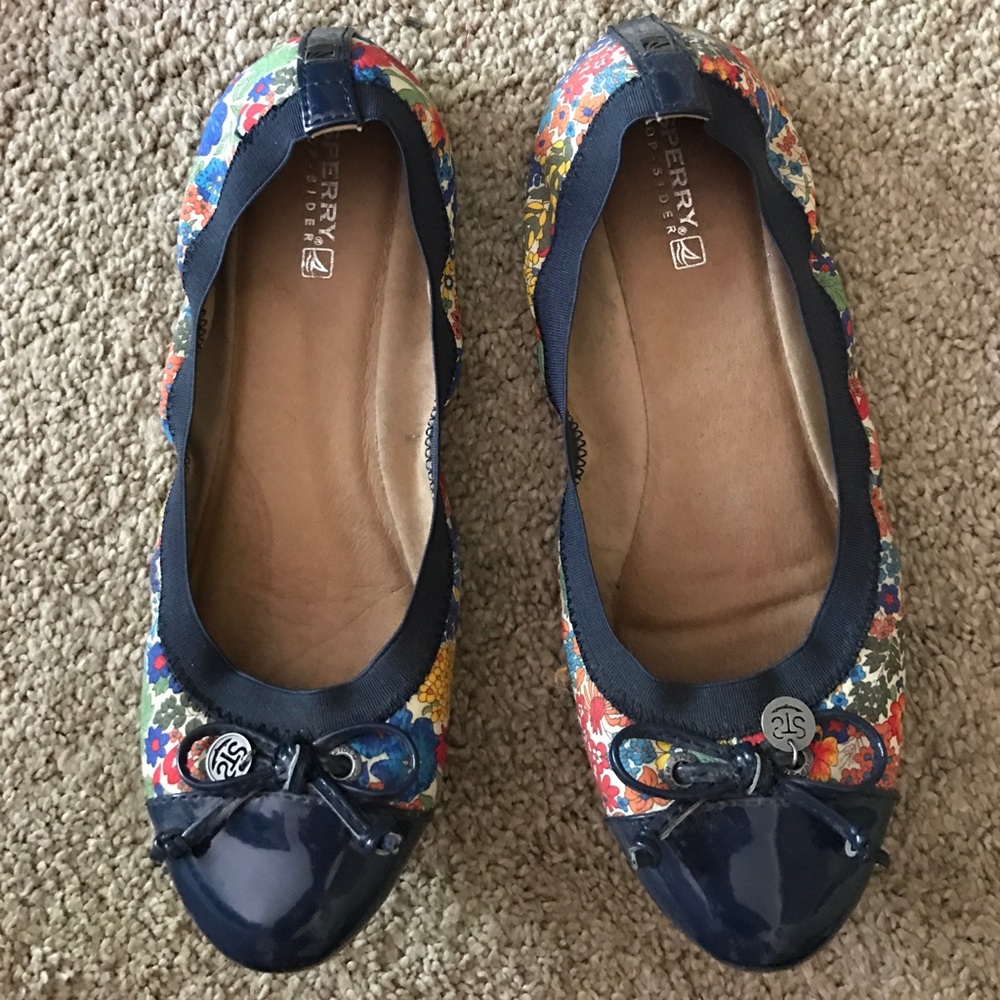 Sperry flats - 8.5m (worn twice)