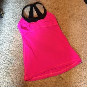 Hot pink scoop neck lululemon tank size 4