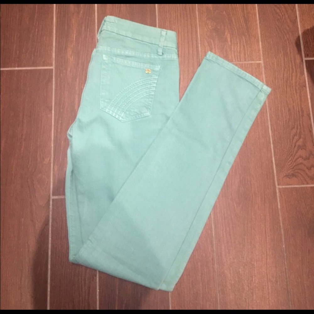 Women Joe's jeans size 27.