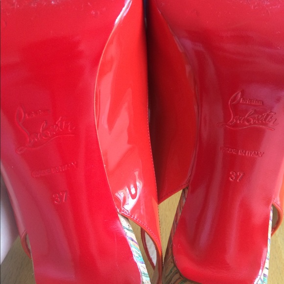 Authentic Christian Louboutin shoes!! - Picture 2 of 6