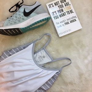 7 workout tanks for $35