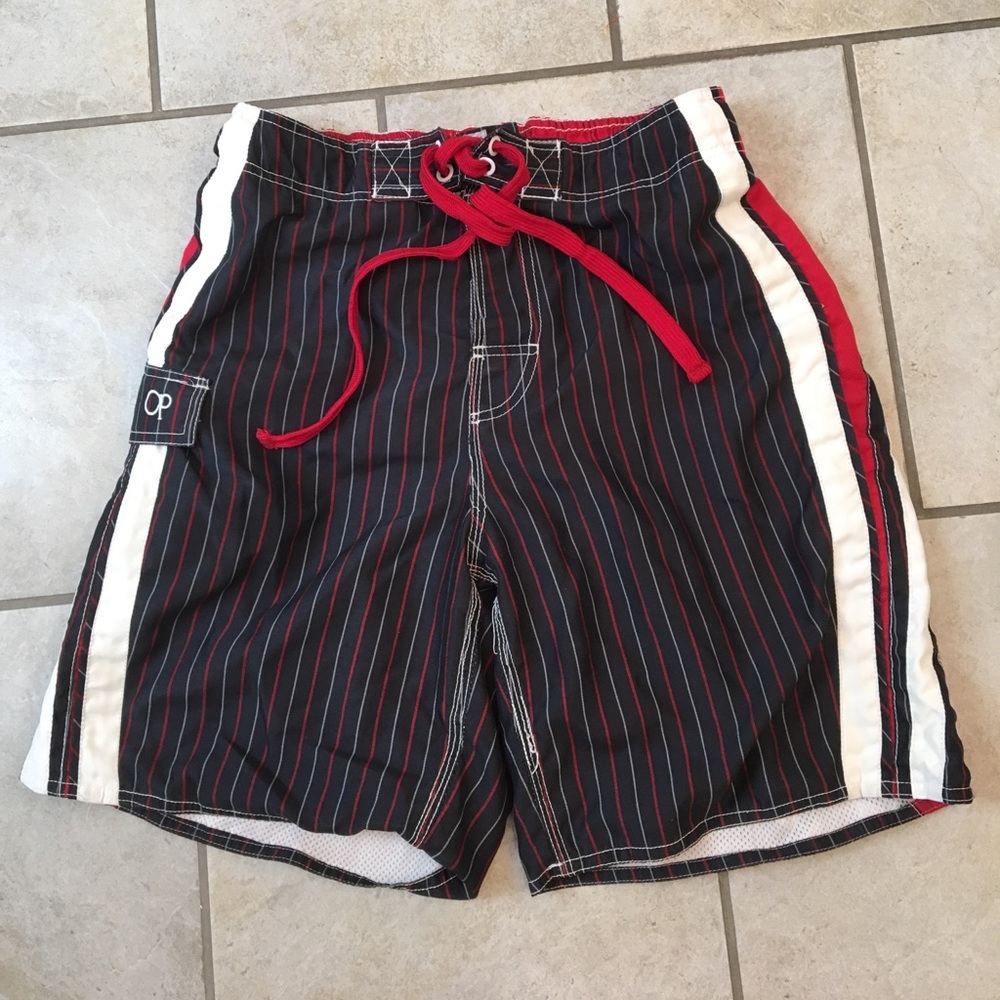 Men's medium OP swim trunks