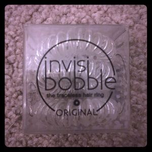 Eco friendly "invisible" hair ties