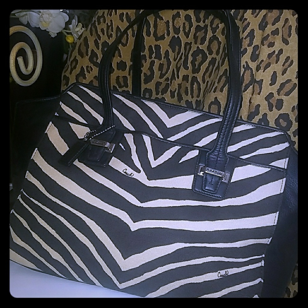 Coach zebra carryall