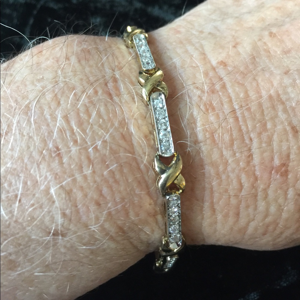 Cubic zirconia tennis bracelet