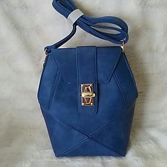 PINK HALEY CROSSBODY PURSE.      BOUTIQUE - Picture 5 of 6