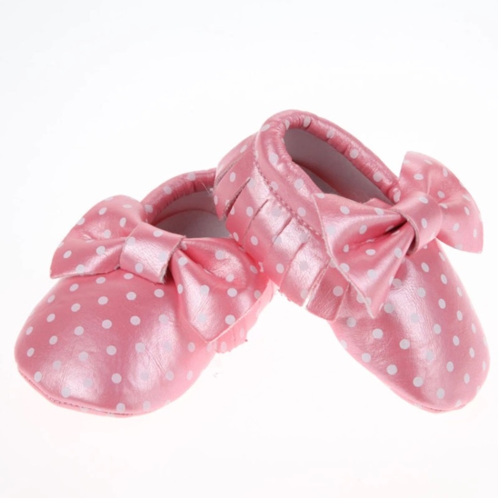 🐩Faux Leather Pink & White Polka Dot Moccasins🐩