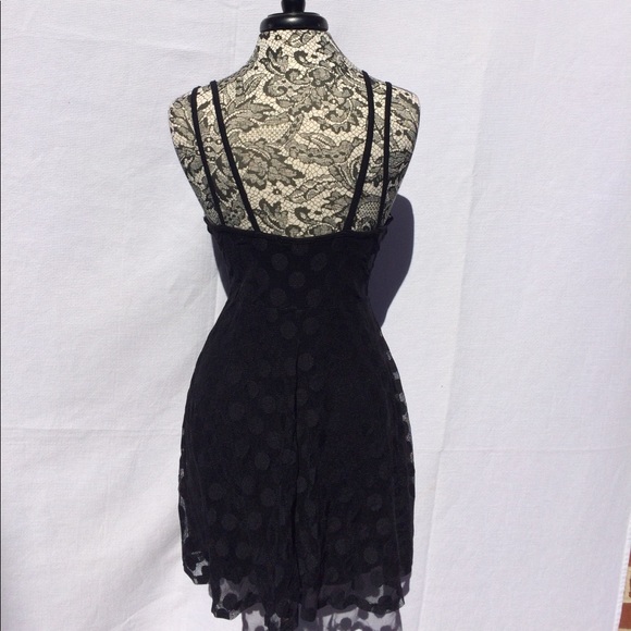 🌺🌺Black Polka Dot Mimi Dress - Picture 3 of 4