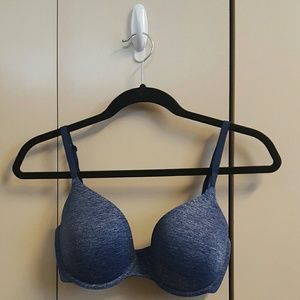 VICTORIA'S SECRET 32DD