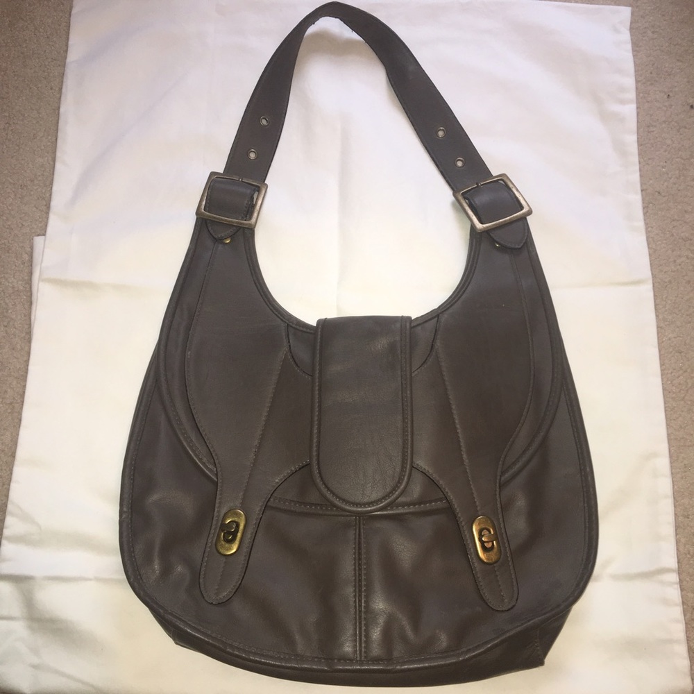 📦 Donating Soon!📦 Adorable Army Green/Gray Bag!