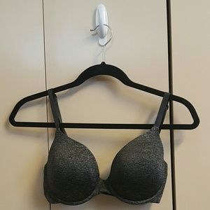 VICTORIA'S SECRET 32DD