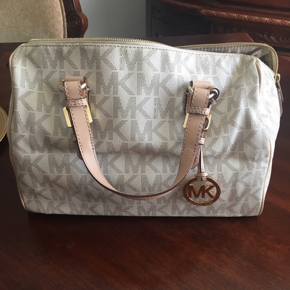 💯Authentic Michael Kors Grayson Bag