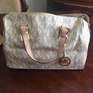 💯Authentic Michael Kors Grayson Bag
