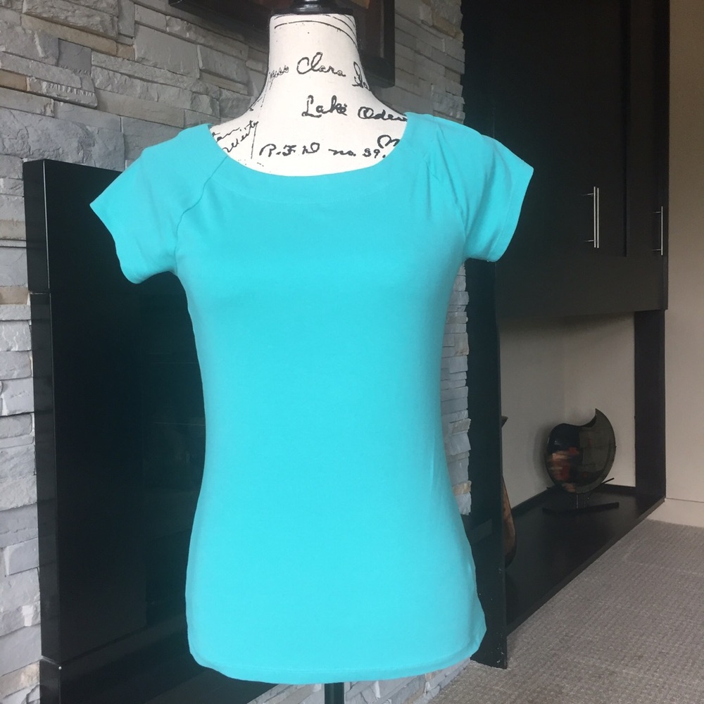 Flattering knit top by Lauren