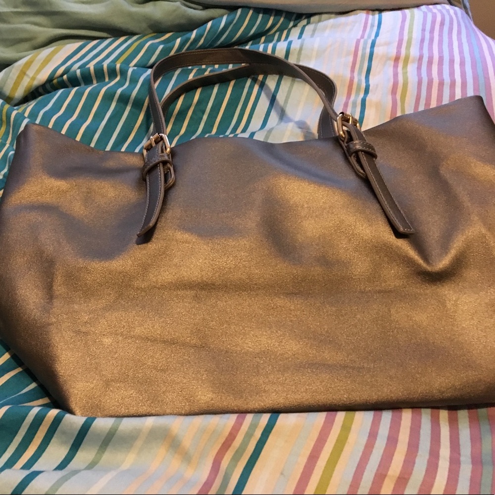 Barely used Co-Lab silver bag